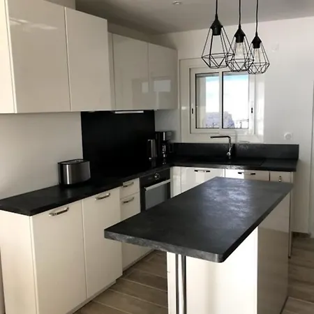 Apartment La Croix Du Sud Superbe En Duplex 2 Vue